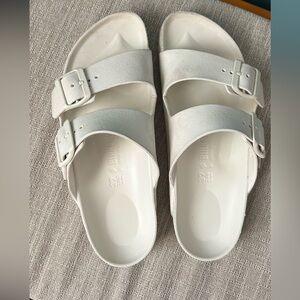 Birkenstock Arizona Eva in Eggshell. Size 37